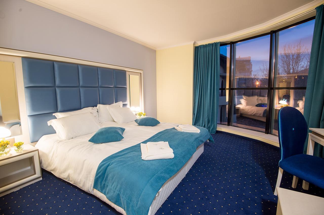 Hotel Forum Пазарджик Экстерьер фото