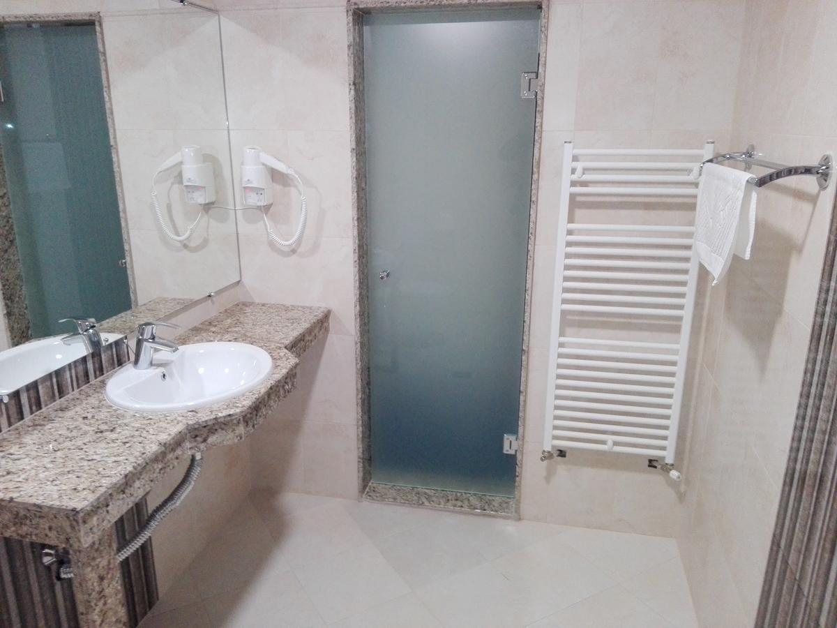 Hotel Forum Пазарджик Экстерьер фото